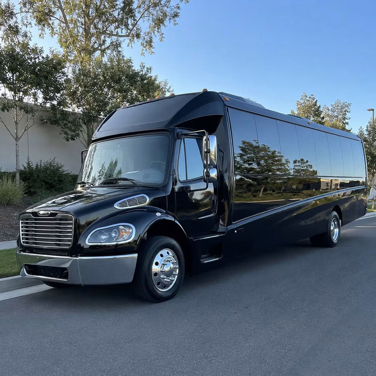 28 passenger minibus