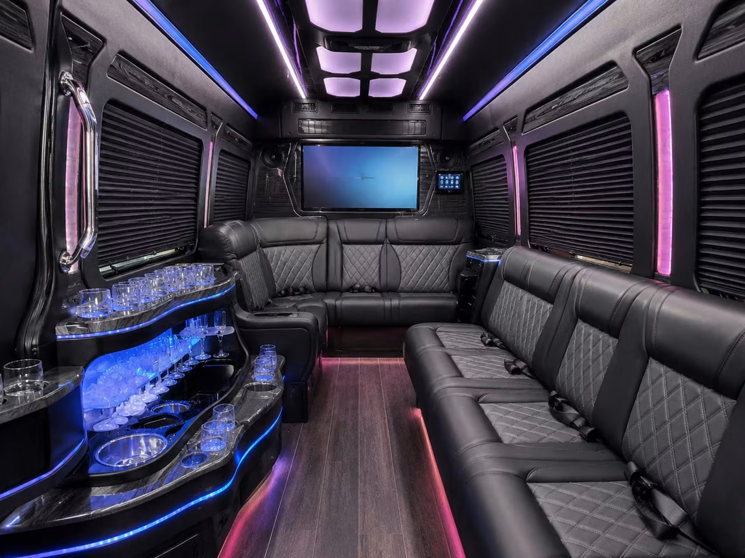 airport shuttle services to boise airport for corporate groups