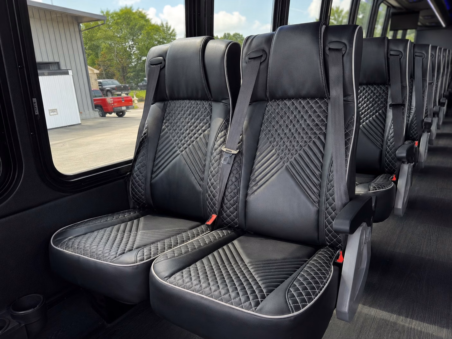 let charterbusrentalboise com handle prom night drop offs and late night pickups in boise