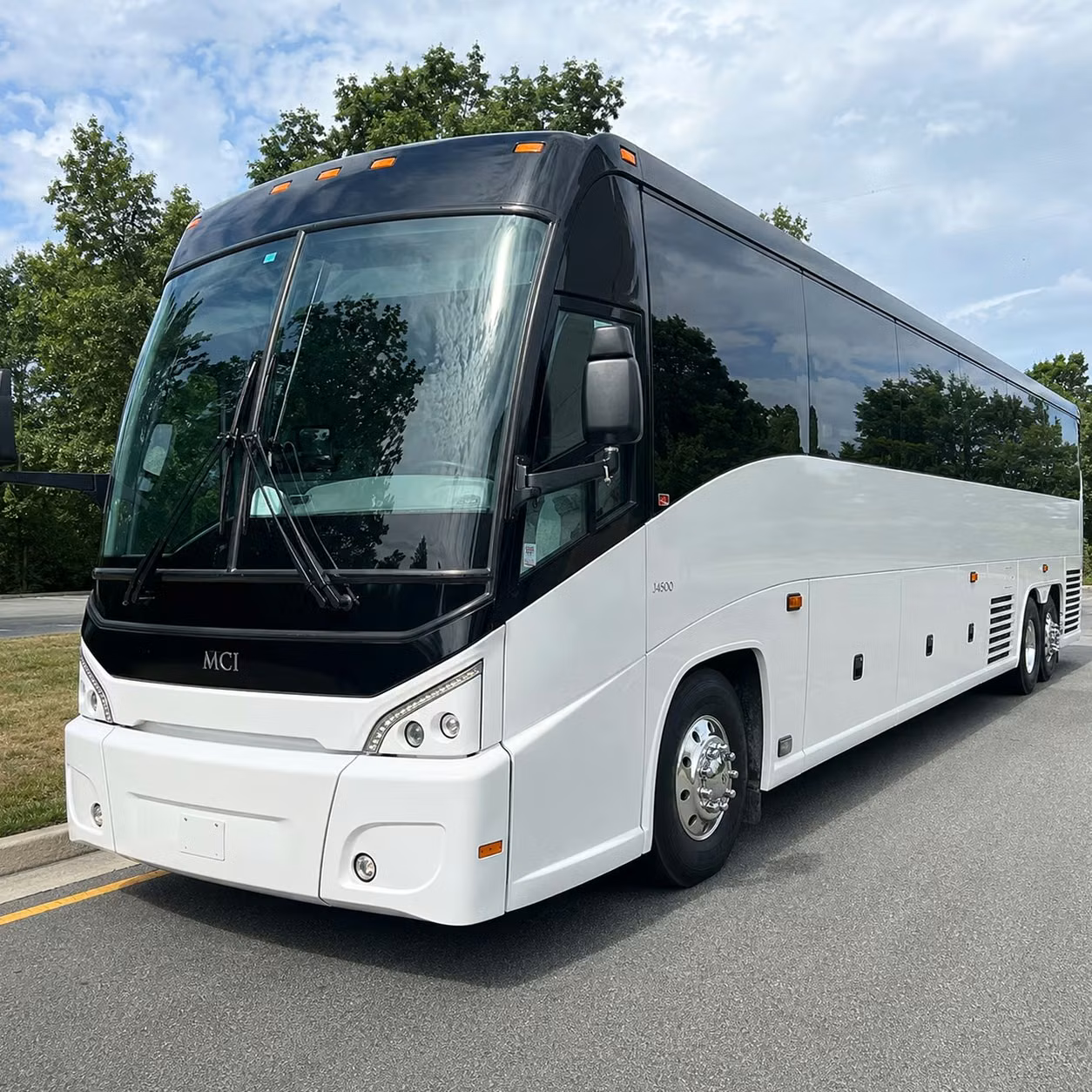university and college groups rely on long distance charter buses out of boise